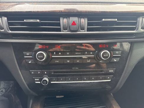 Used 2018 BMW X5 xDrive35i w/ Premium Package AWD/4WD image 34