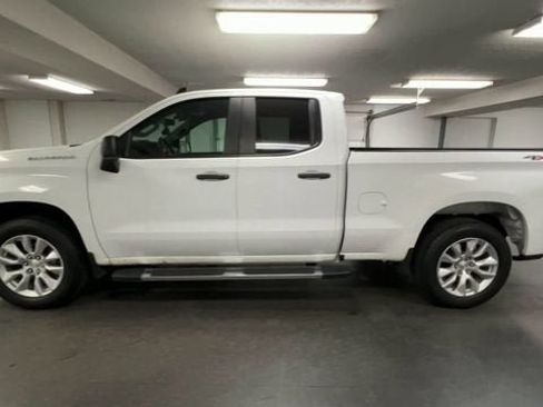 Used 2021 Chevrolet Silverado 1500 Custom w/ Safety Confidence Package AWD/4WD image 5