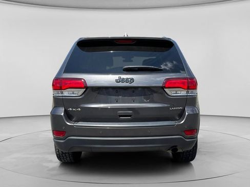 Used 2021 Jeep Grand Cherokee Laredo AWD/4WD image 4