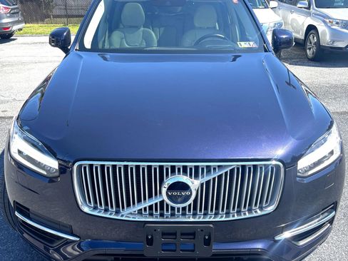 Used 2017 Volvo XC90 T6 Inscription image 2