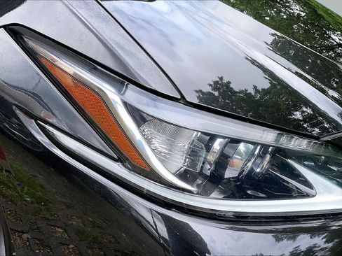 Used 2019 Lexus ES 350 w/ Premium Package FWD image 28