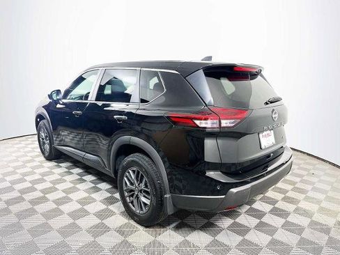Certified 2025 Nissan Rogue S image 6