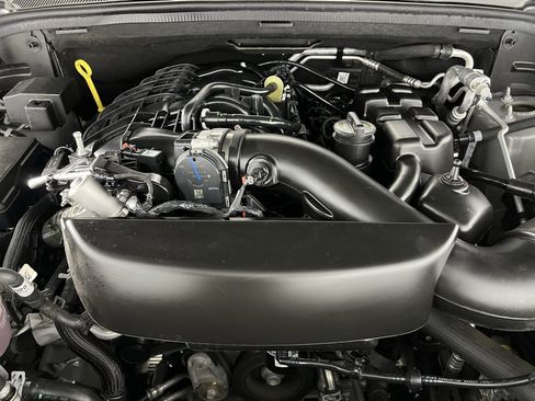 Used 2025 Dodge Durango GT w/ Blacktop Package image 37