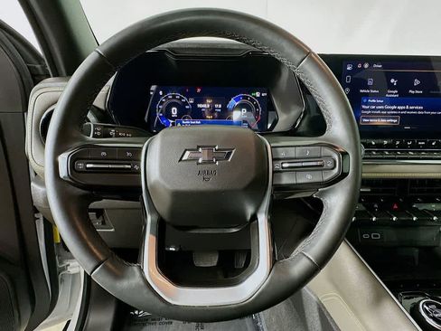 Used 2023 Chevrolet Colorado ZR2 image 16