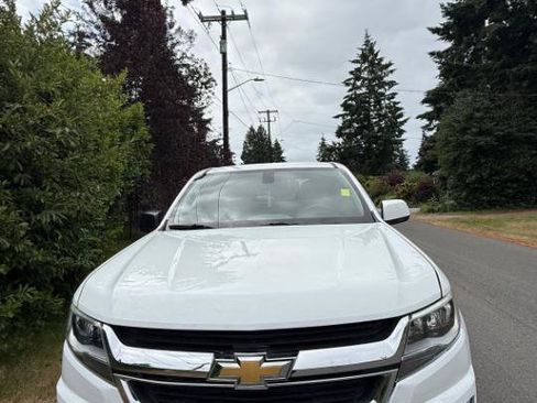 Used 2019 Chevrolet Colorado W/T w/ WT Convenience Package RWD image 3