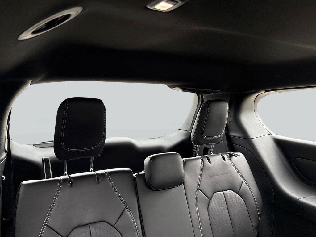 New 2026 Chrysler Pacifica Select FWD image 35