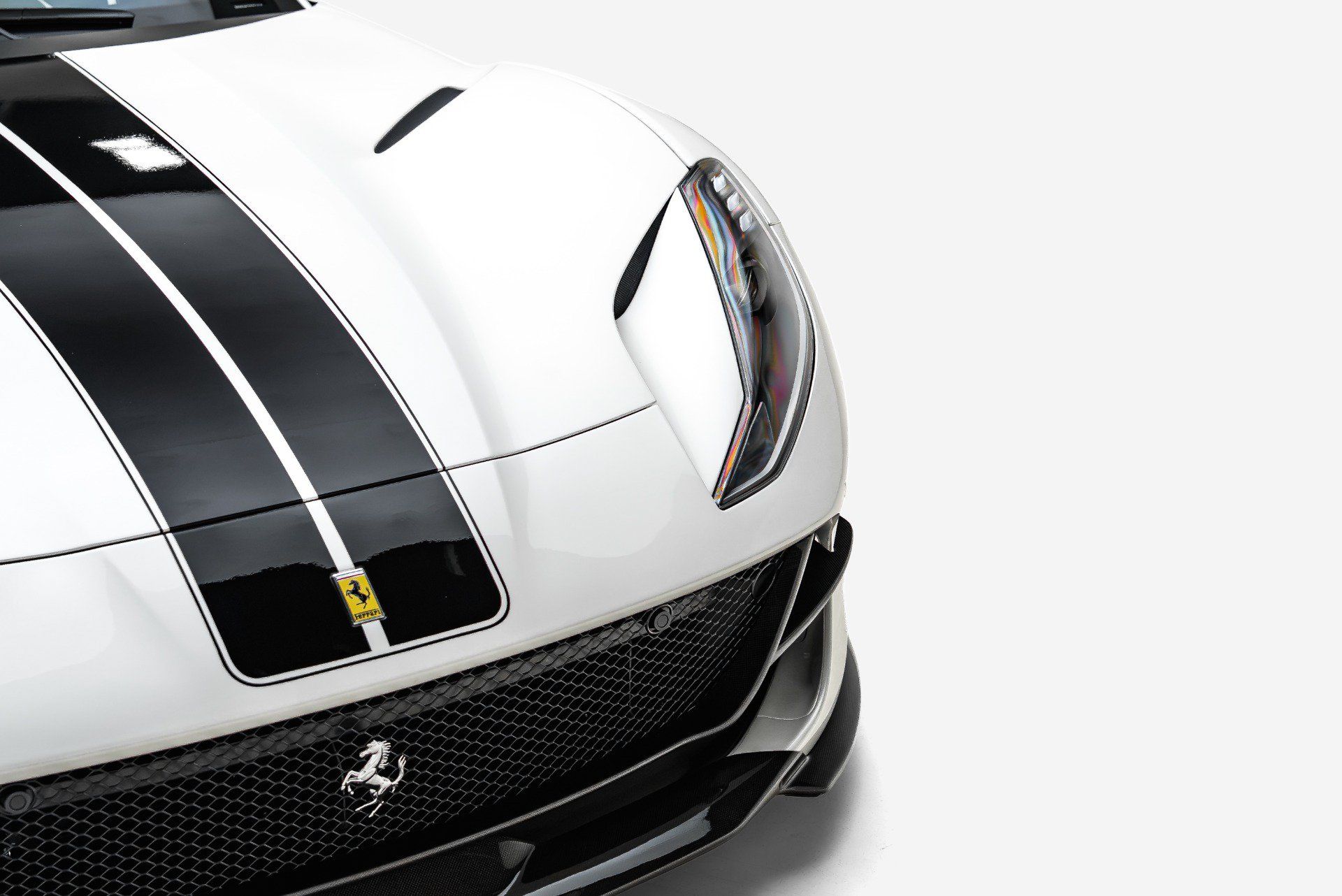 Used 2022 Ferrari 812 GTS RWD image 20