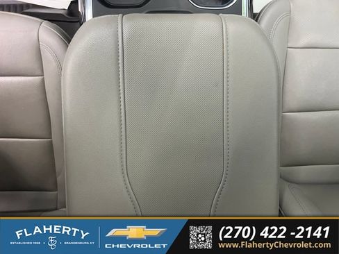 Used 2024 Chevrolet Silverado 1500 LTZ w/ LTZ Premium Package AWD/4WD image 30
