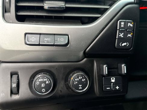 Used 2016 Chevrolet Tahoe LTZ image 24