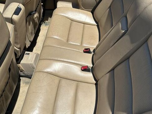 Used 1995 Mercedes-Benz E 320 Convertible image 49