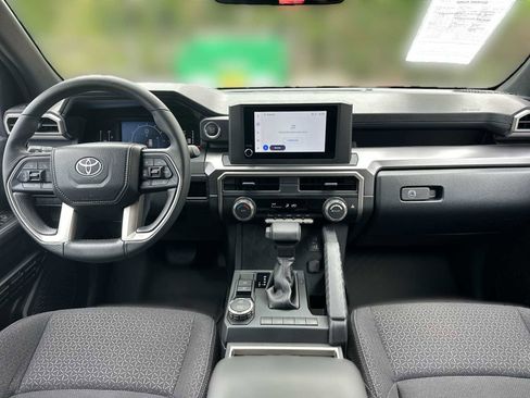 Used 2025 Toyota 4Runner SR5 image 11