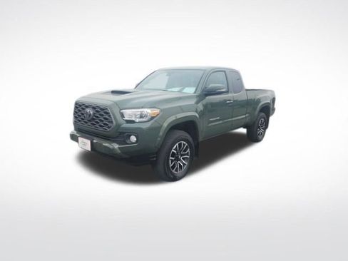Used 2021 Toyota Tacoma TRD Sport w/ Technology Package image 14