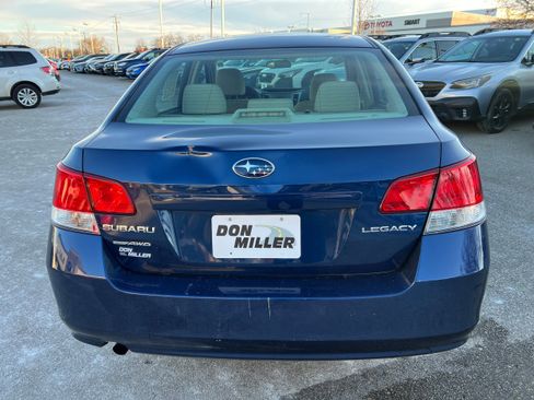 Used 2011 Subaru Legacy 2.5i image 6