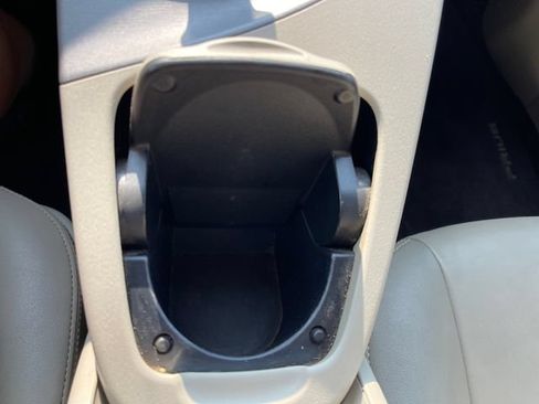 Used 2012 Toyota Prius Four FWD image 20