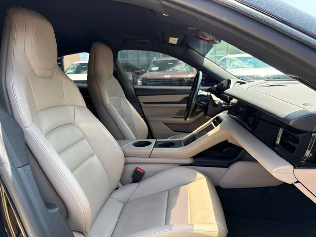 Used 2021 Porsche Taycan RWD image 32