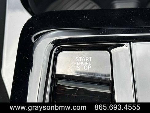 Used 2026 BMW 530i w/ Executive Package image 21