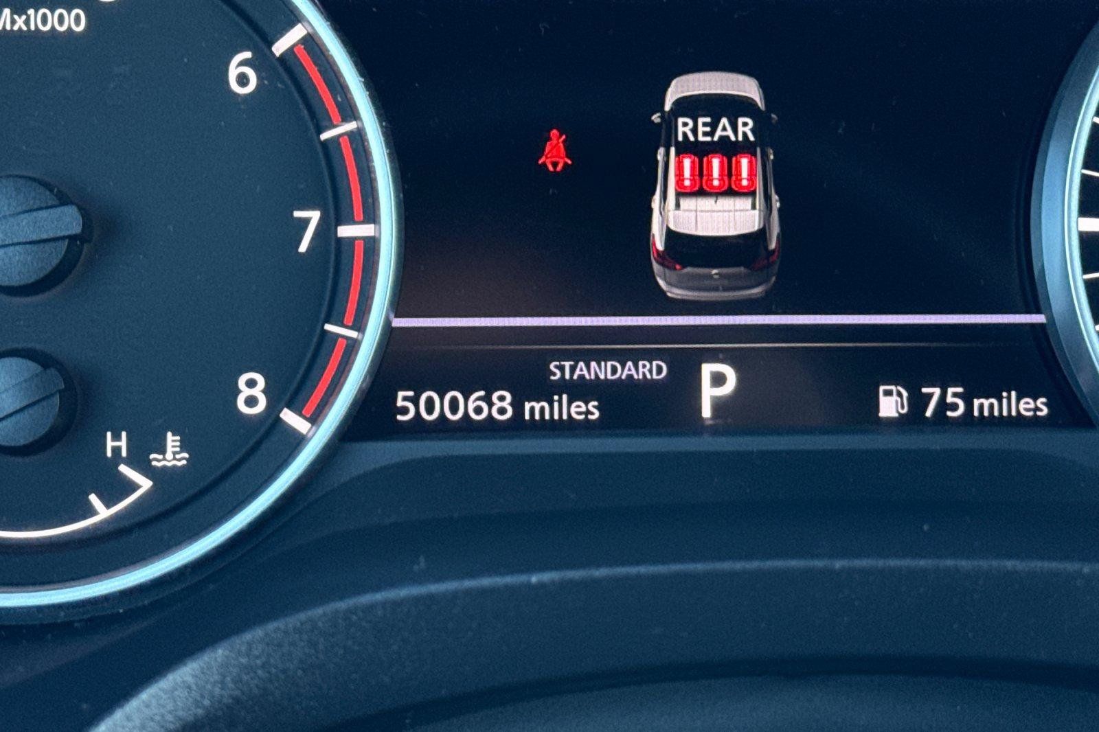Used 2024 Nissan Rogue SV FWD image 3