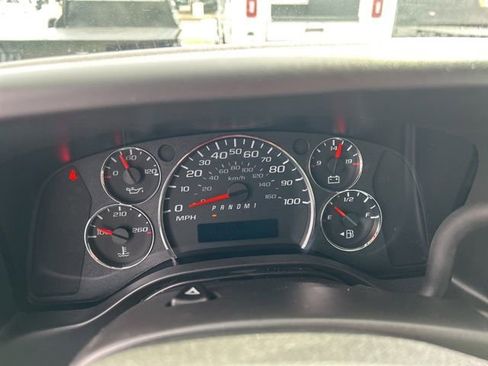 New 2026 Chevrolet Express 4500 w/ Power Convenience Package RWD image 18