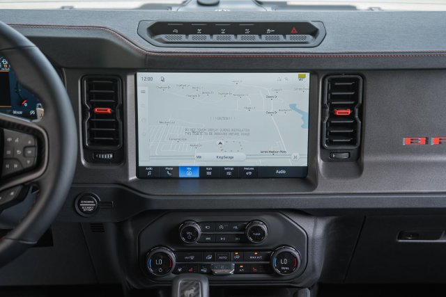 New 2026 Ford Bronco Raptor w/ Interior Carbon Fiber Pack AWD/4WD image 32