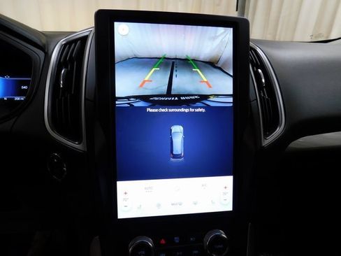 Used 2024 Ford Edge SEL image 29