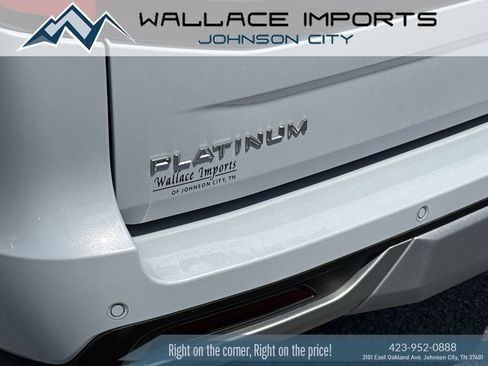 Used 2025 Ford Expedition Platinum AWD/4WD image 11