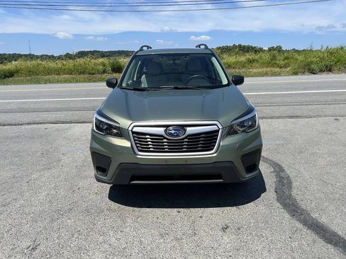Used 2021 Subaru Forester AWD/4WD image 4