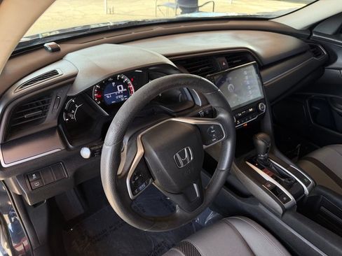 Used 2018 Honda Civic LX image 16