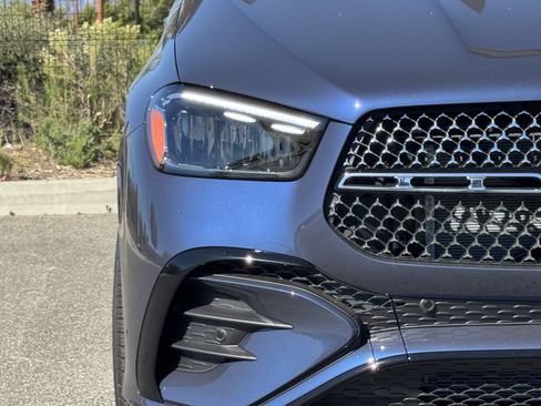 New 2026 Mercedes-Benz GLE 450 4MATIC Coupe image 7