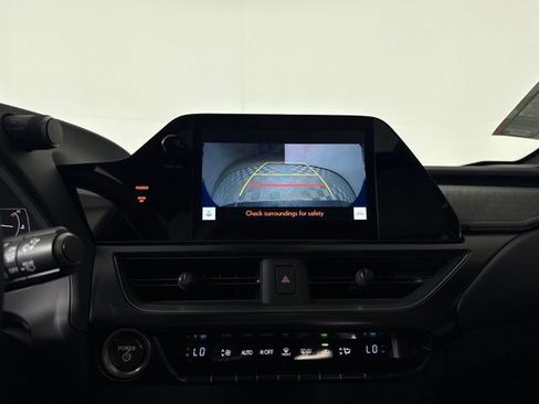 Used 2024 Lexus UX 250h FWD w/ Premium Package image 22