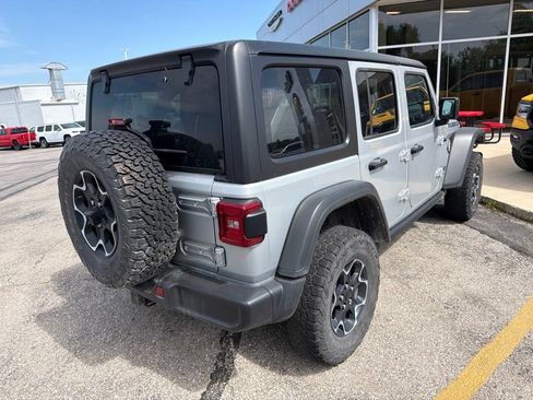 Used 2022 Jeep Wrangler Unlimited Rubicon 4xe AWD/4WD image 5