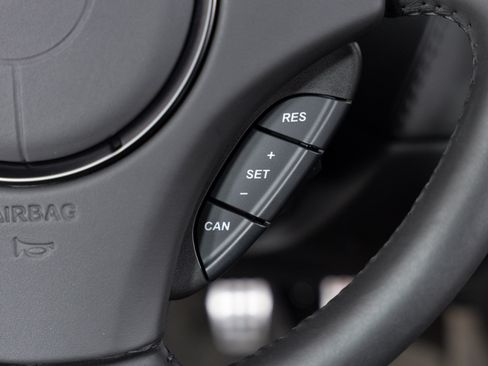 Used 2009 Aston Martin DBS Coupe RWD image 20