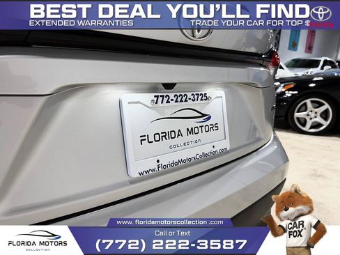 Used 2023 Toyota Corolla LE FWD image 10