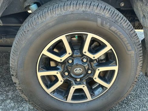 Used 2018 Toyota Tundra 1794 Edition AWD/4WD image 13