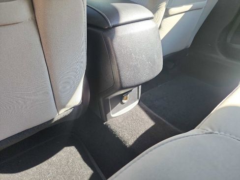 Used 2018 Ford Fusion S image 29