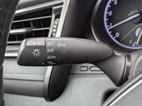 Used 2024 Toyota Camry SE w/ Cold Weather Package image 16