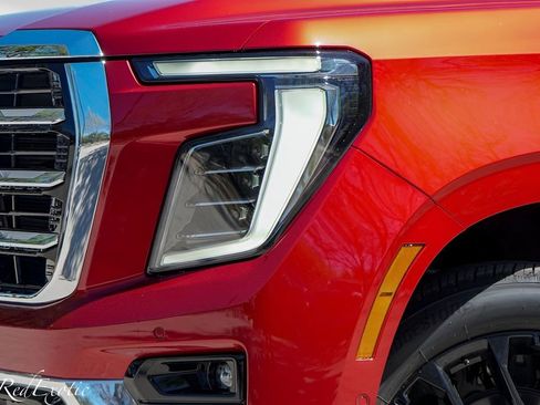 New 2026 GMC Yukon Elevation w/ Elevation Premium Package image 3