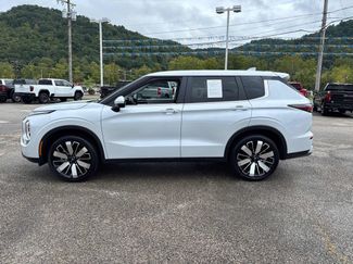 Used 2025 Mitsubishi Outlander SE AWD/4WD video 2