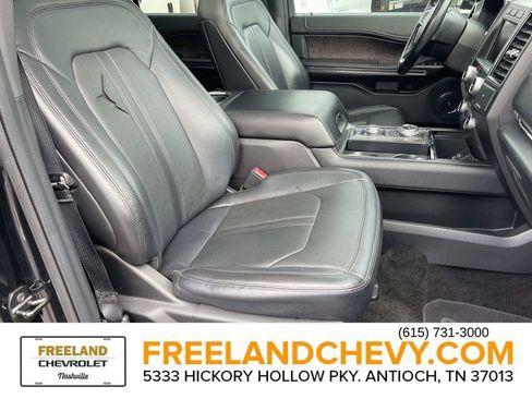 Used 2018 Ford Expedition Limited AWD/4WD image 26