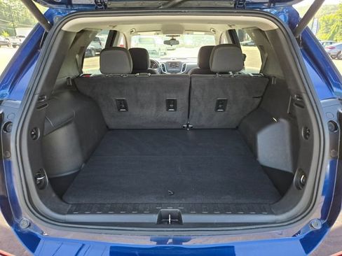 Used 2022 Chevrolet Equinox LT AWD/4WD image 16