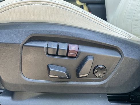 Used 2025 MINI Cooper Countryman S w/ Comfort Package Max image 17