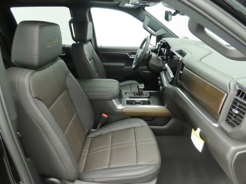 Used 2026 Chevrolet Silverado 1500 High Country w/ High Country Premium Package image 21