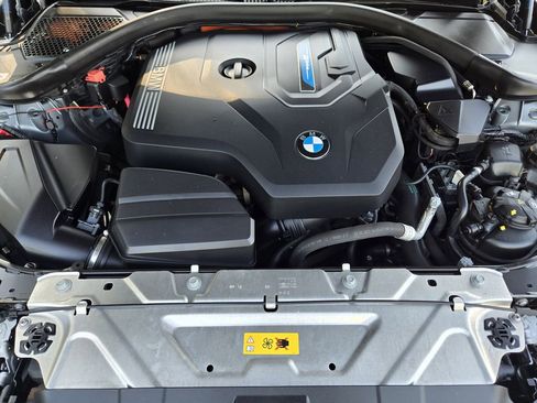 Used 2023 BMW 330e image 39