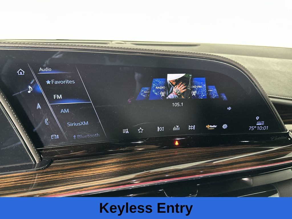 Used 2023 Cadillac Escalade ESV Premium Luxury w/ LPO, Floor Liner Package AWD/4WD image 16