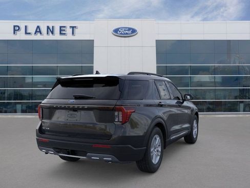 New 2025 Ford Explorer Active w/ Active Comfort Package image 10