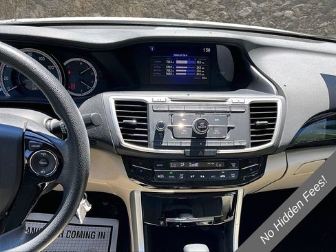 Used 2016 Honda Accord LX image 5