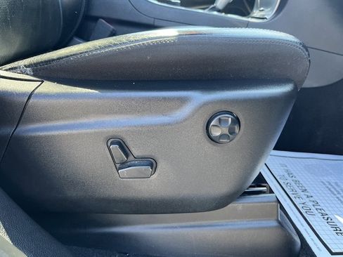 Used 2019 Jeep Grand Cherokee Limited w/ Luxury Group II AWD/4WD image 37