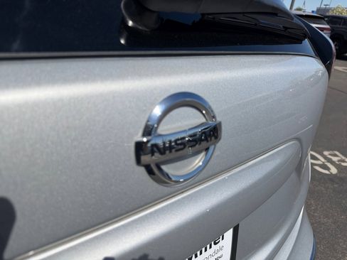 Used 2017 Nissan Murano S w/ Navigation Package image 23