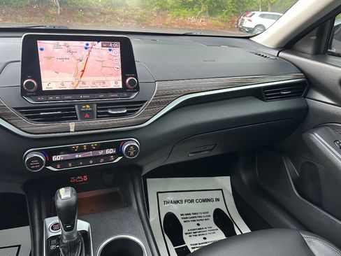 Used 2019 Nissan Altima 2.5 SL FWD image 31