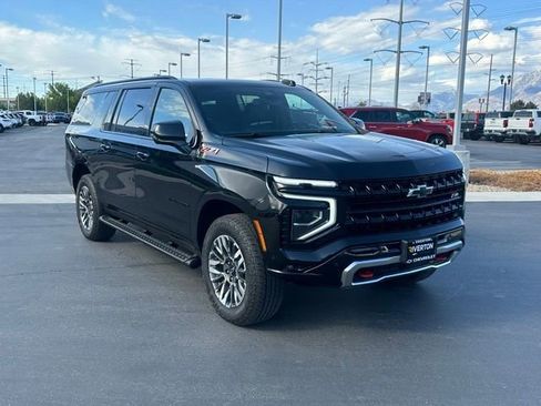 Certified 2025 Chevrolet Suburban Z71 AWD/4WD image 28