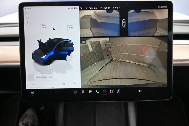 Used 2023 Tesla Model Y Long Range AWD/4WD image 25